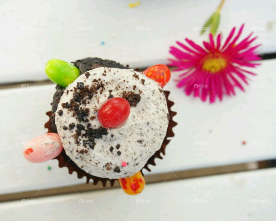 Crazy Cupcakes - creative