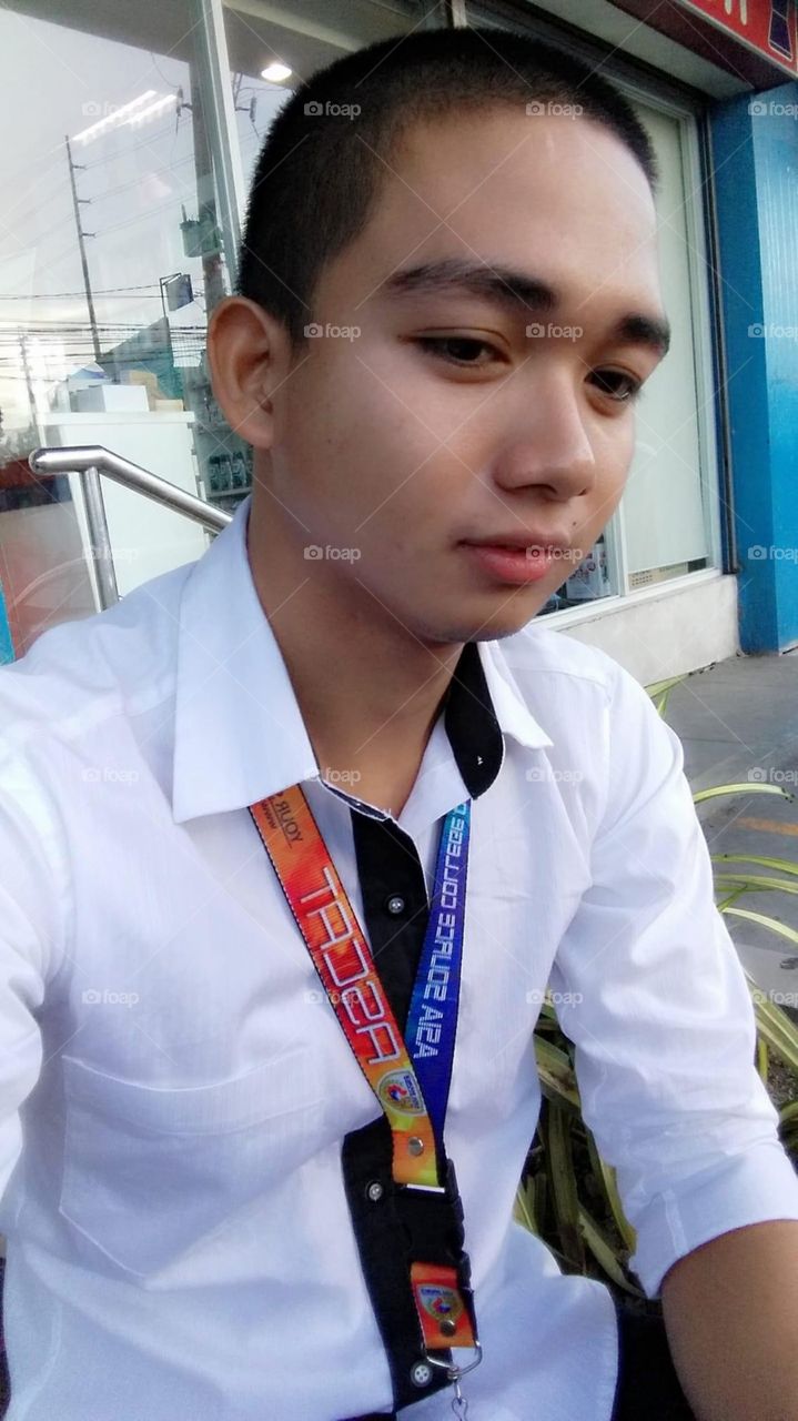 Even The world doesnt Like you, you need to be kind as you do.