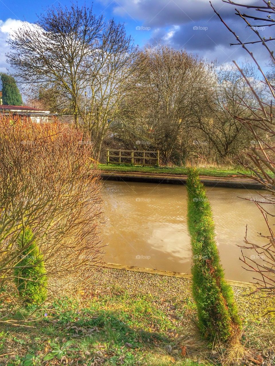 The beautiful and peaceful Longford Canal