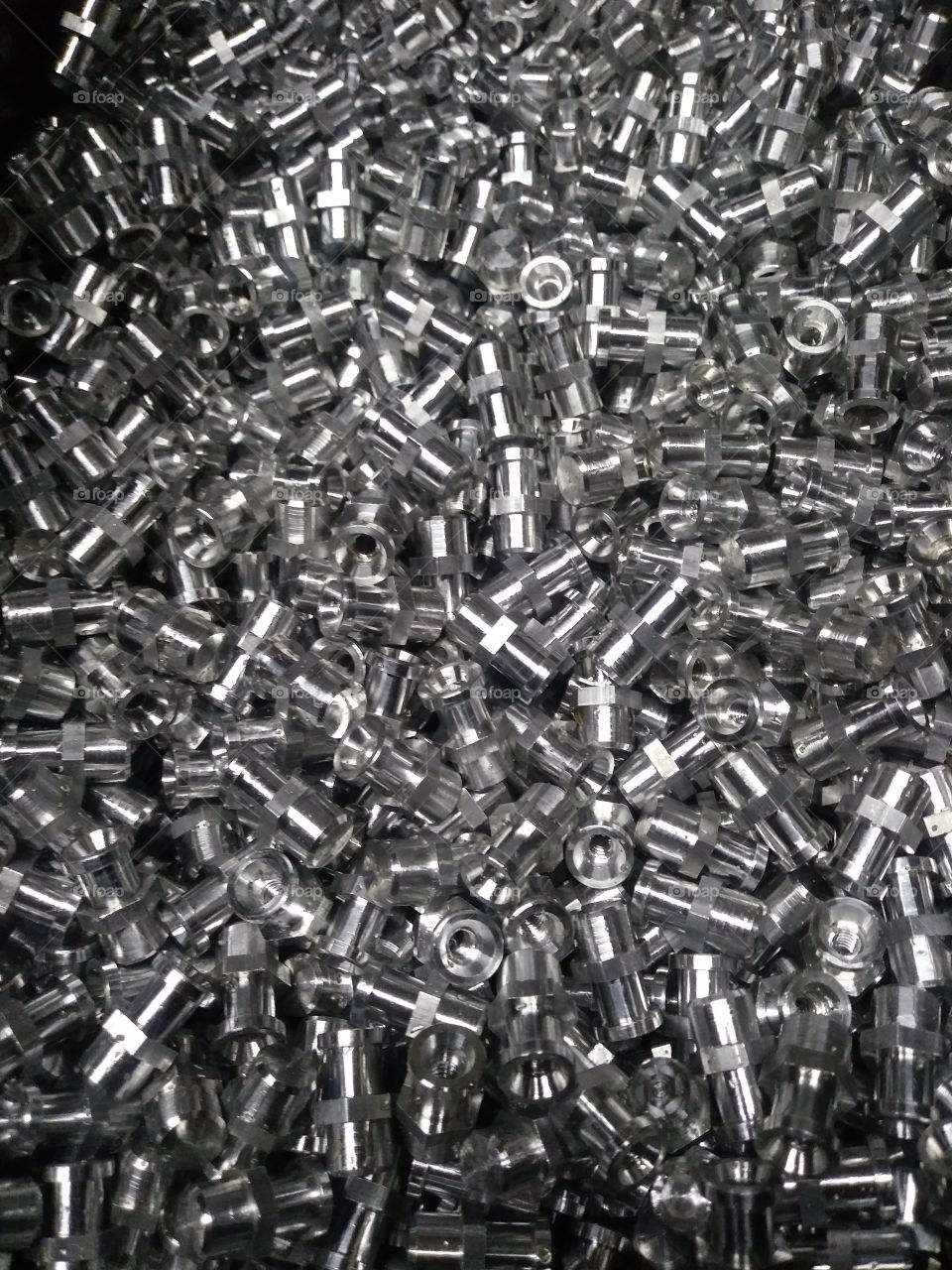 tornillos aluminio enfoque