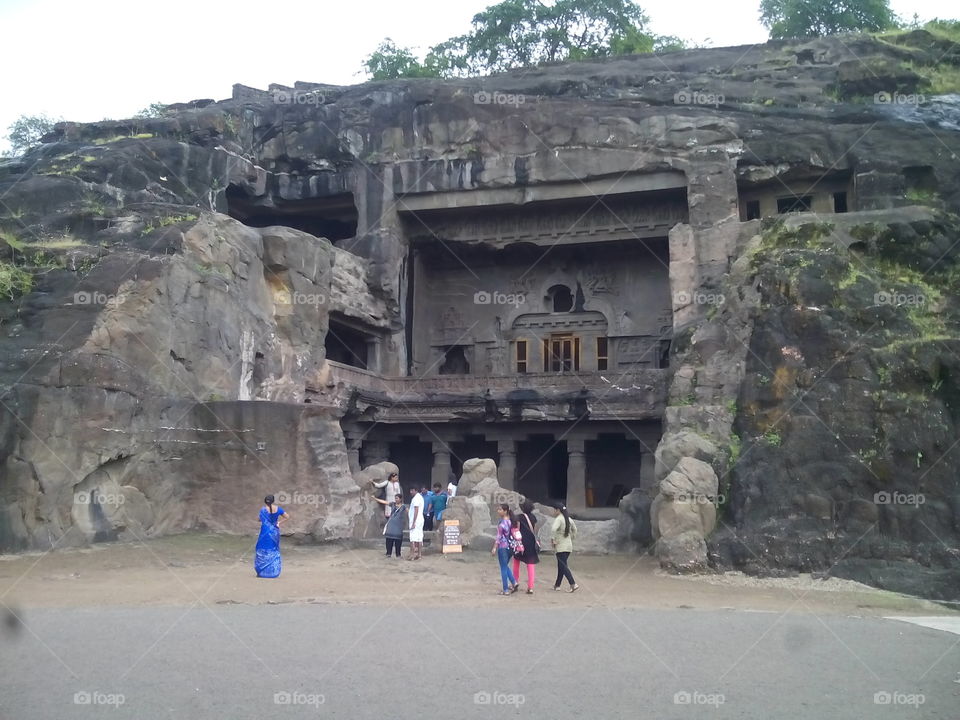 Ancient Cave of India- Ellora
Excavated between 500 A.D. to 700 A.D.
Three storied cave
No 11