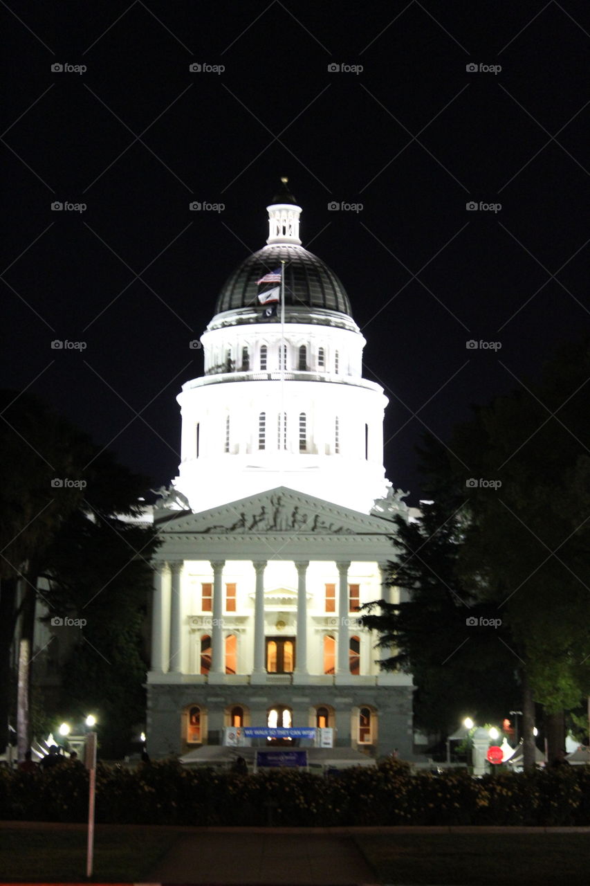 illuminated Capitol building