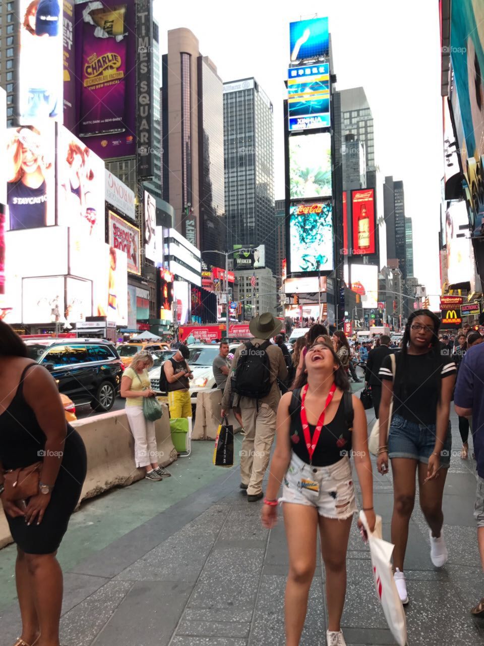 trying to take a got pic in ny, times squares was really fun