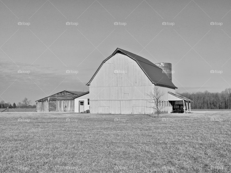 A rustic old barn in the countryside of Indiana 