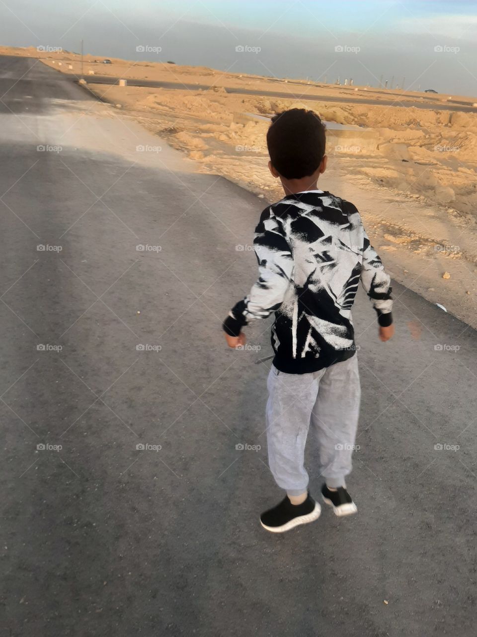 I am poor please support guys