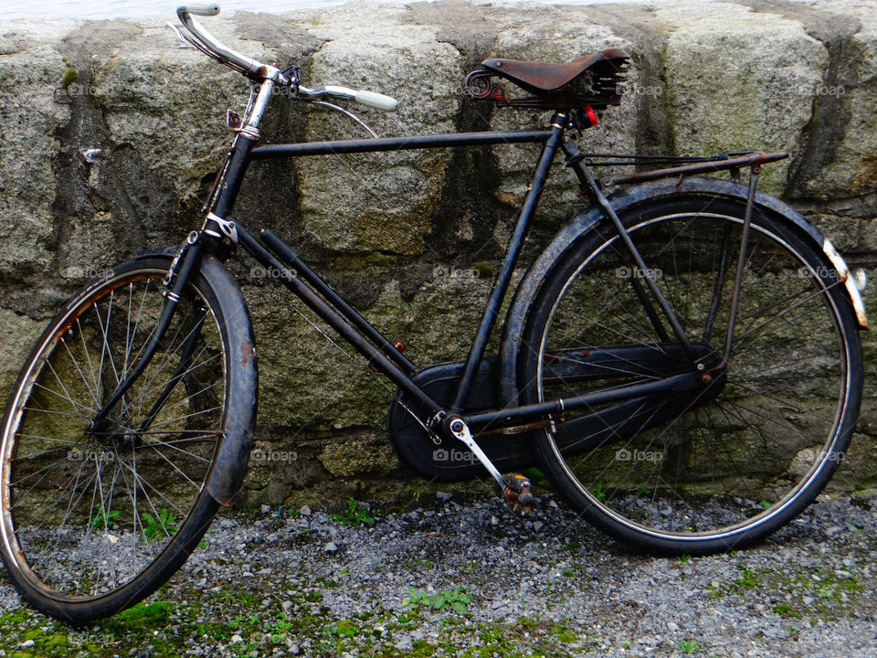 bicycle wall black stone by kshapley