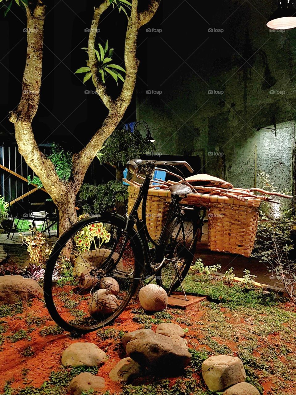 vintage bicycle that can still be used everyday