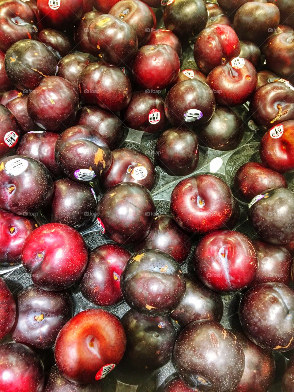 Many plums! 