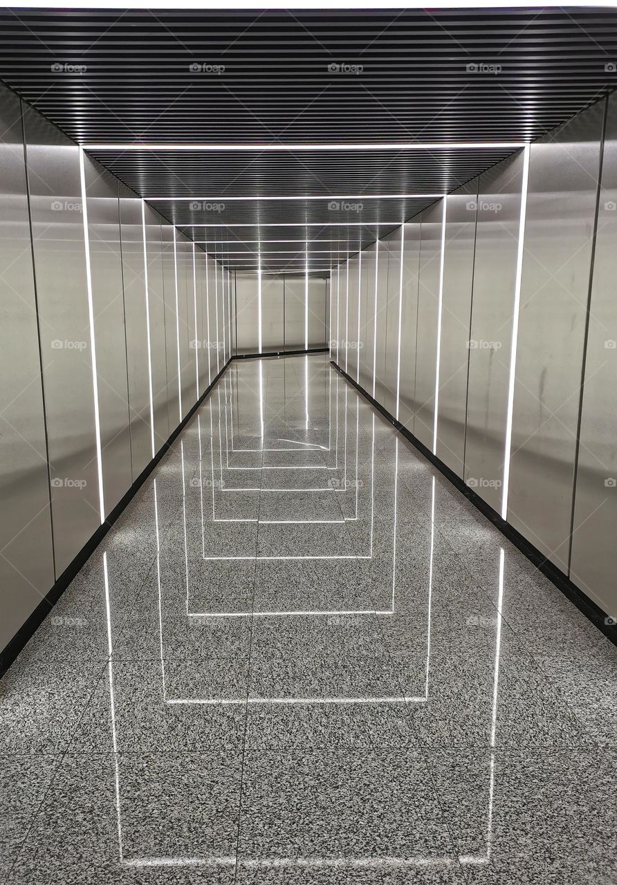 Transition between metro stations