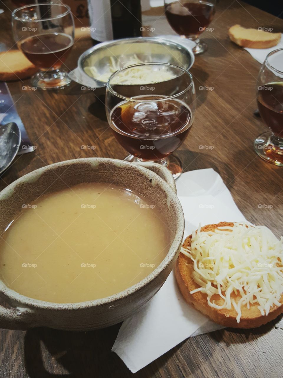 Onion soup with cheese