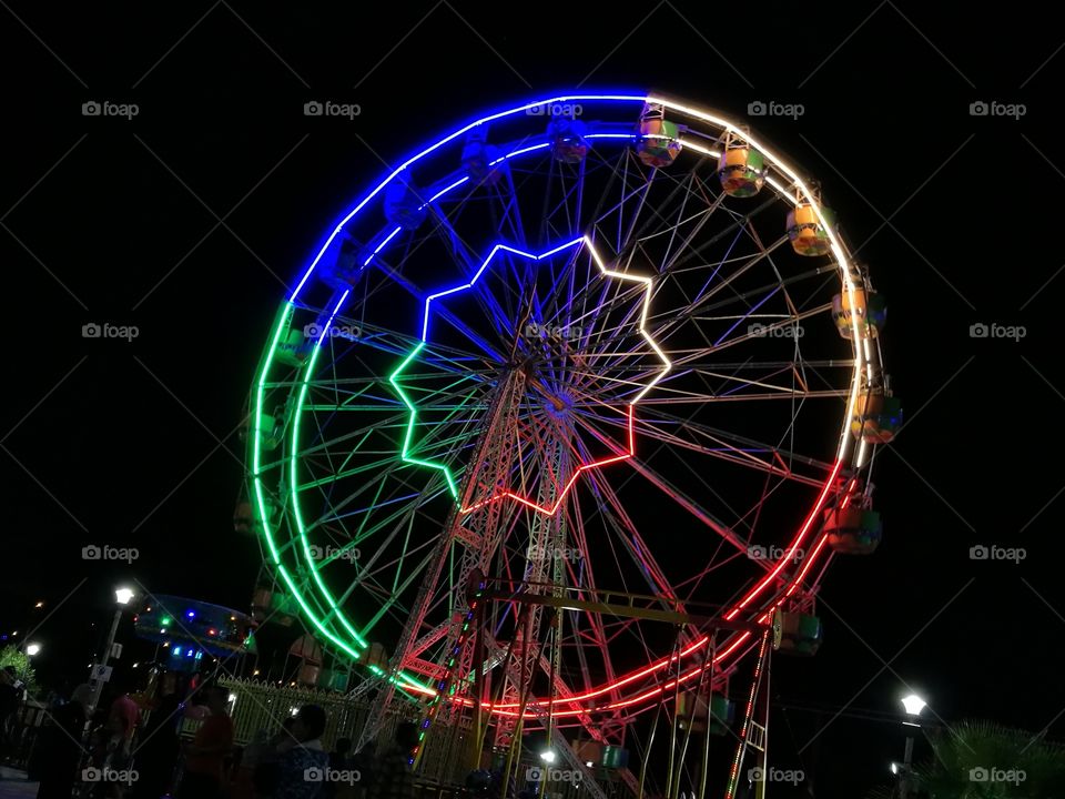 giant wheel