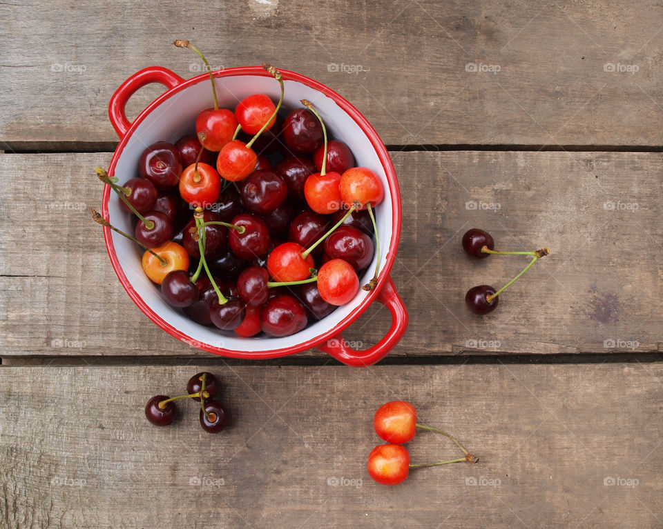 bowl of cherry