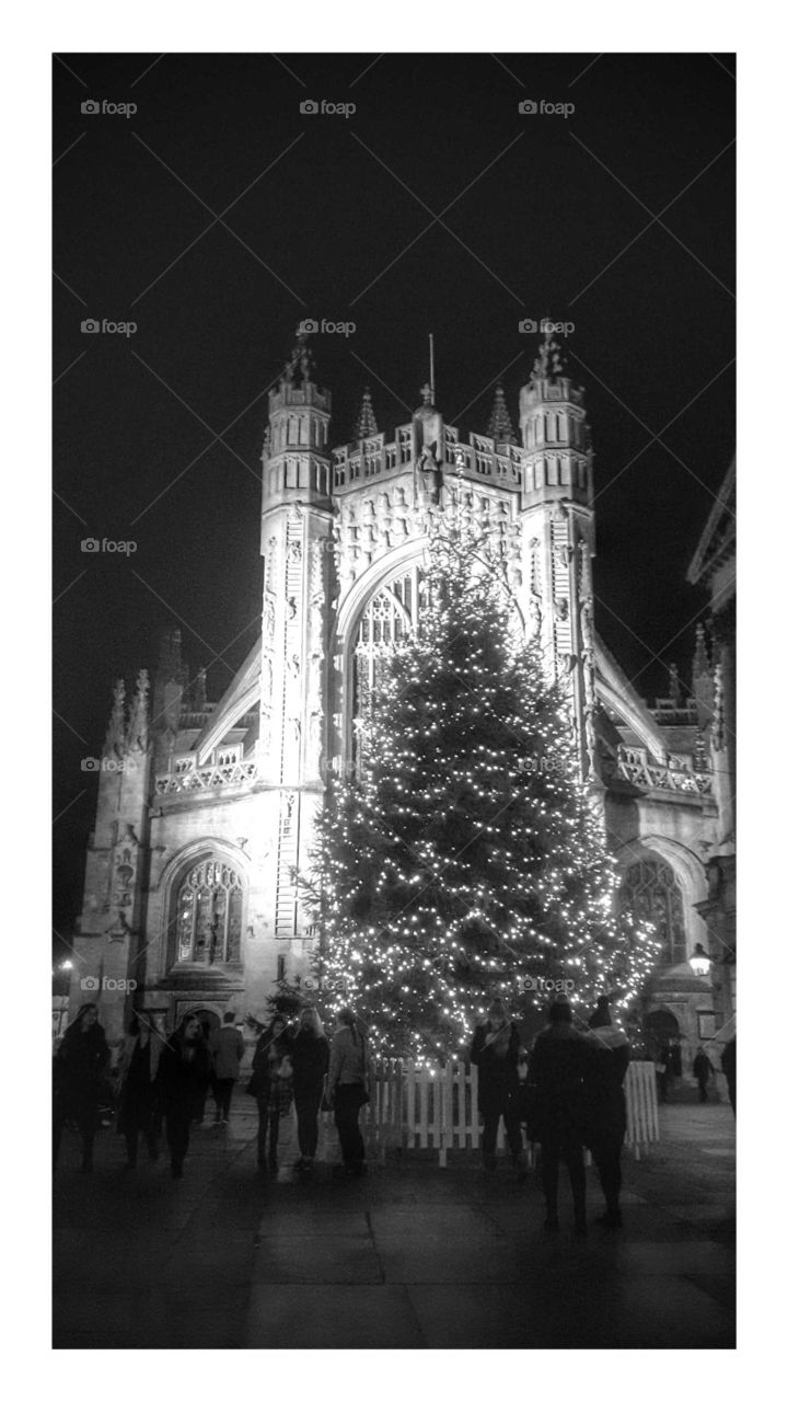 Bath abbey taken in black and white 2016. Original photo is in colour