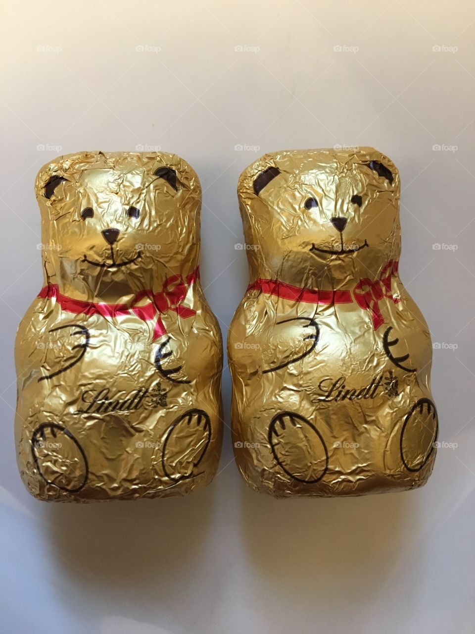 Delicious Linlt Lindor gold chocolate bears 