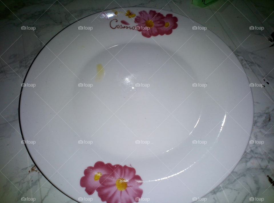 an empty plate, needs to be full