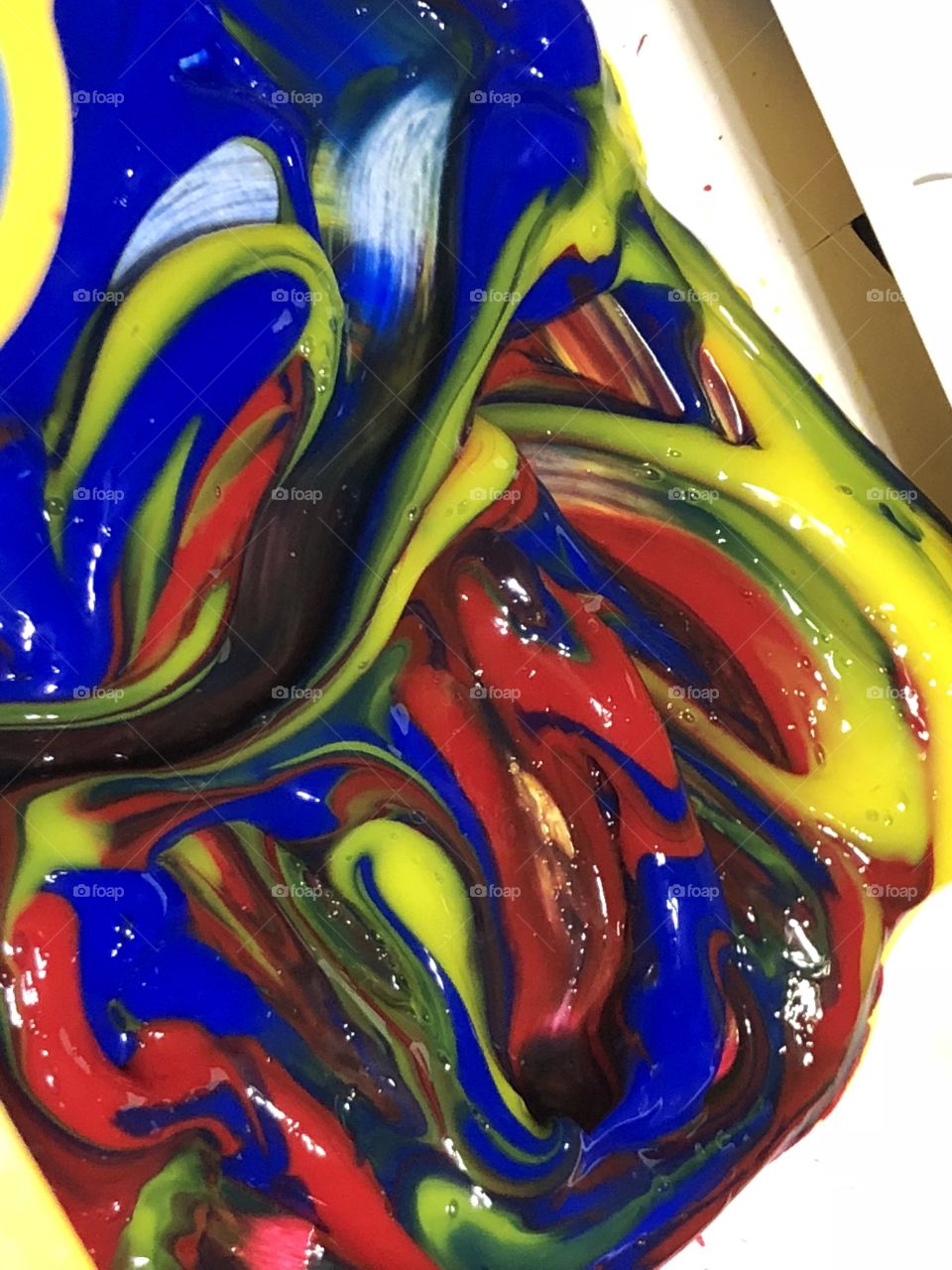 Child’s mix of paints