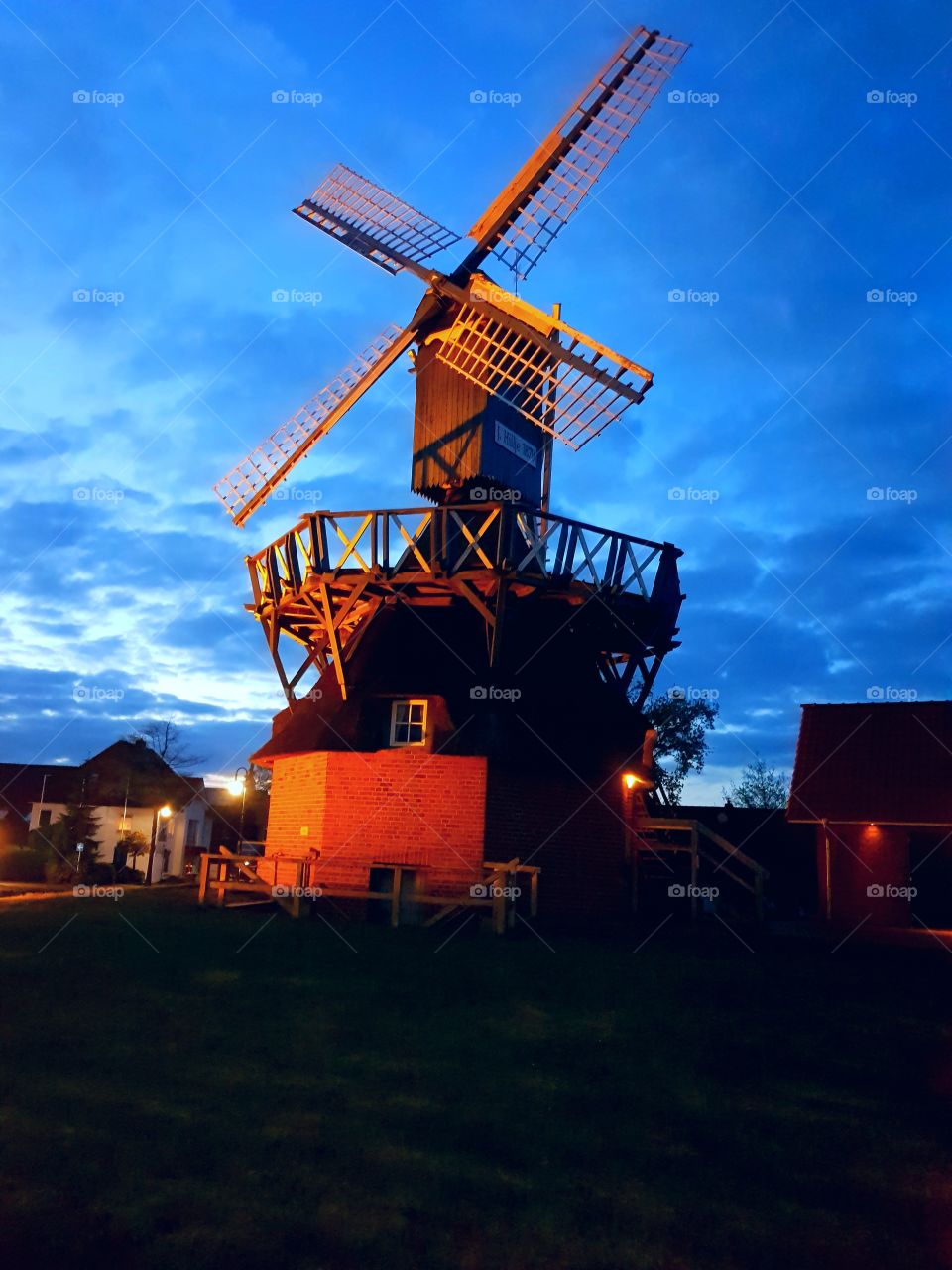 look on windmill