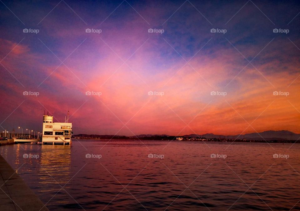 Atardecer en la bahia