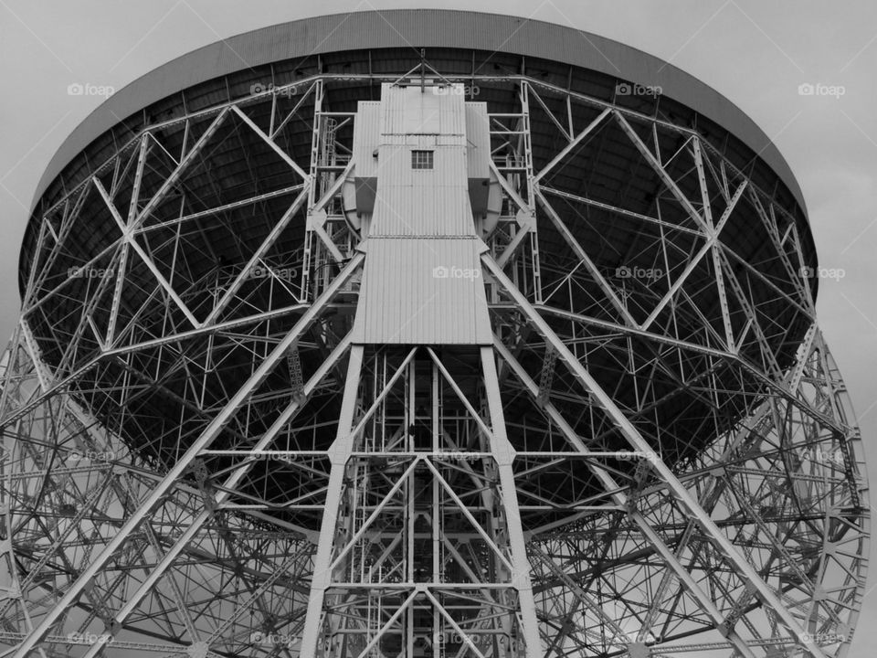 Jodrell Bank rsdio telescope