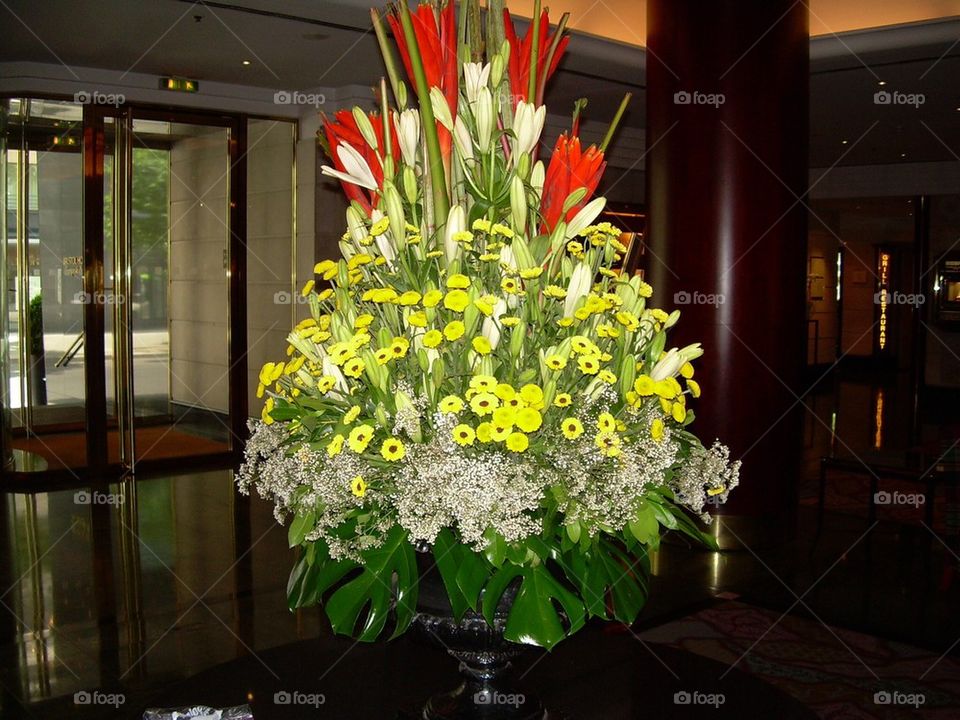 Floral center piece