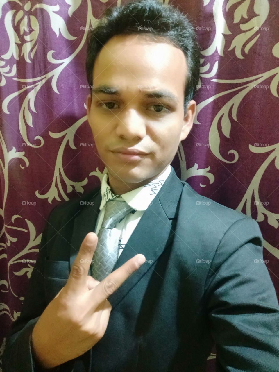 My name is Shivam Katiyar. I am from Bhopal, Madhya Pradesh, India ๐ฎ๐ณ . I am digital entrepreneur & Motivational Speaker. I am doing Network Marketing Business with the aloe vera company ( forever living product international)