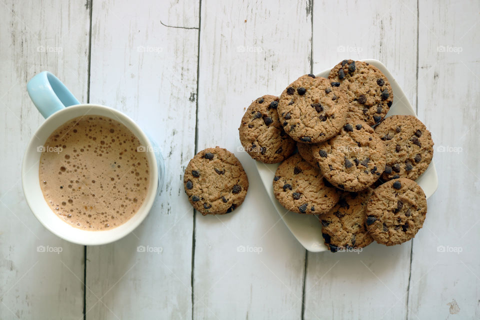 Chocolate chip Cookies and Coffee