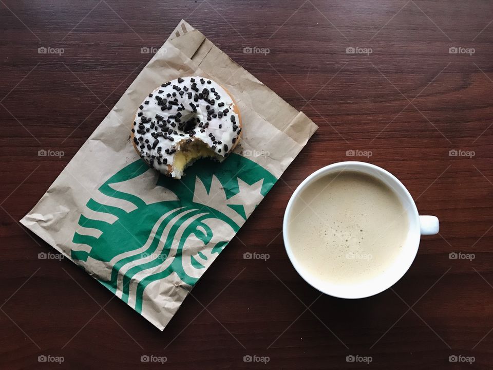 Starbucks 