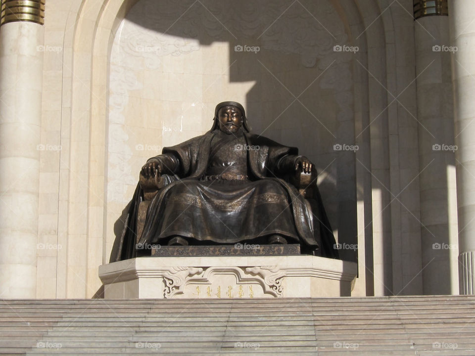 city square statue house by thepapierdollies