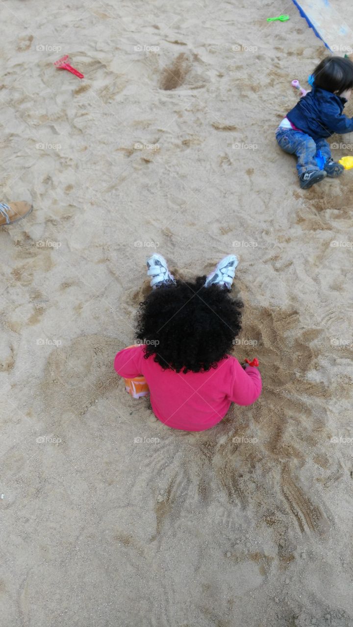 sand playing