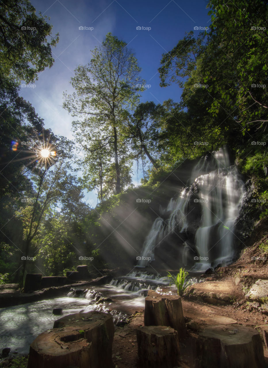 watu lumpang waterfall