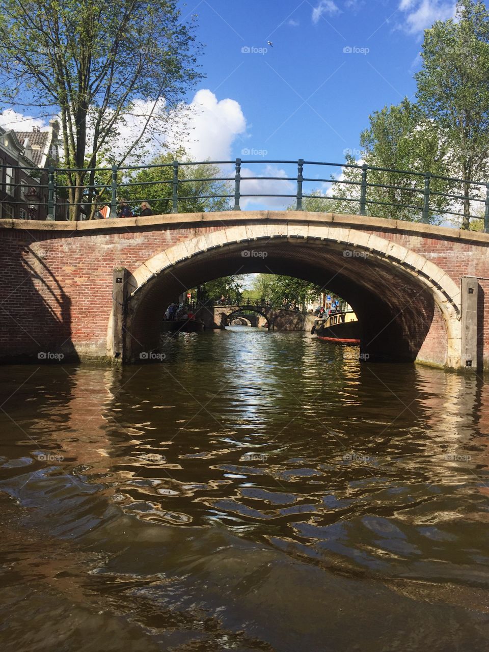 Canal cruise 