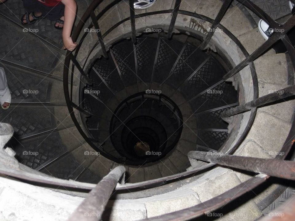Arch stairwell