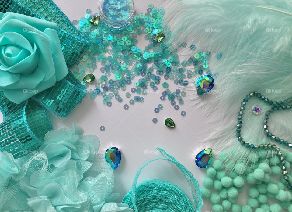 accessories for creativity in turquoise color