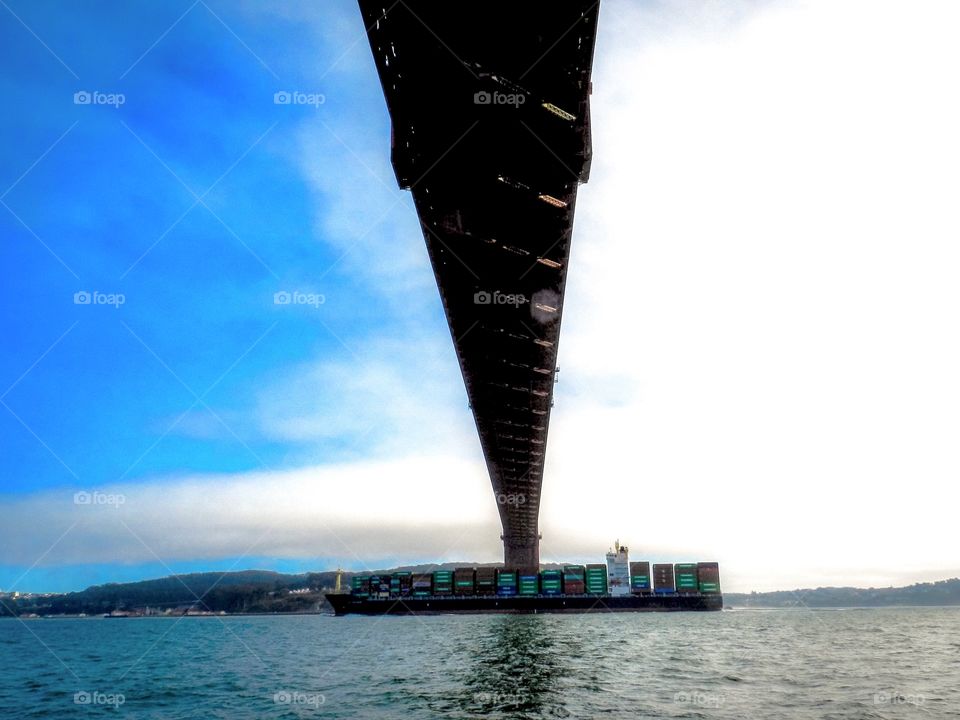 Under the Golden Gate Bridge 