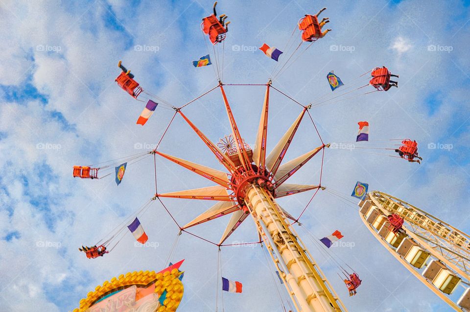 Flying roller coaster