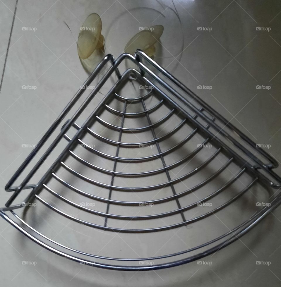 metal triangular soap dish