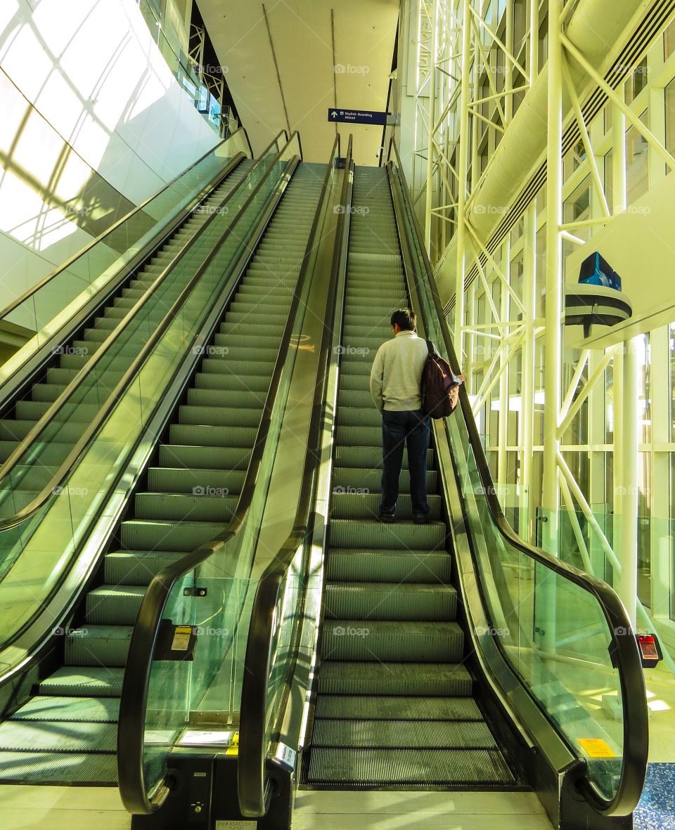 escalator