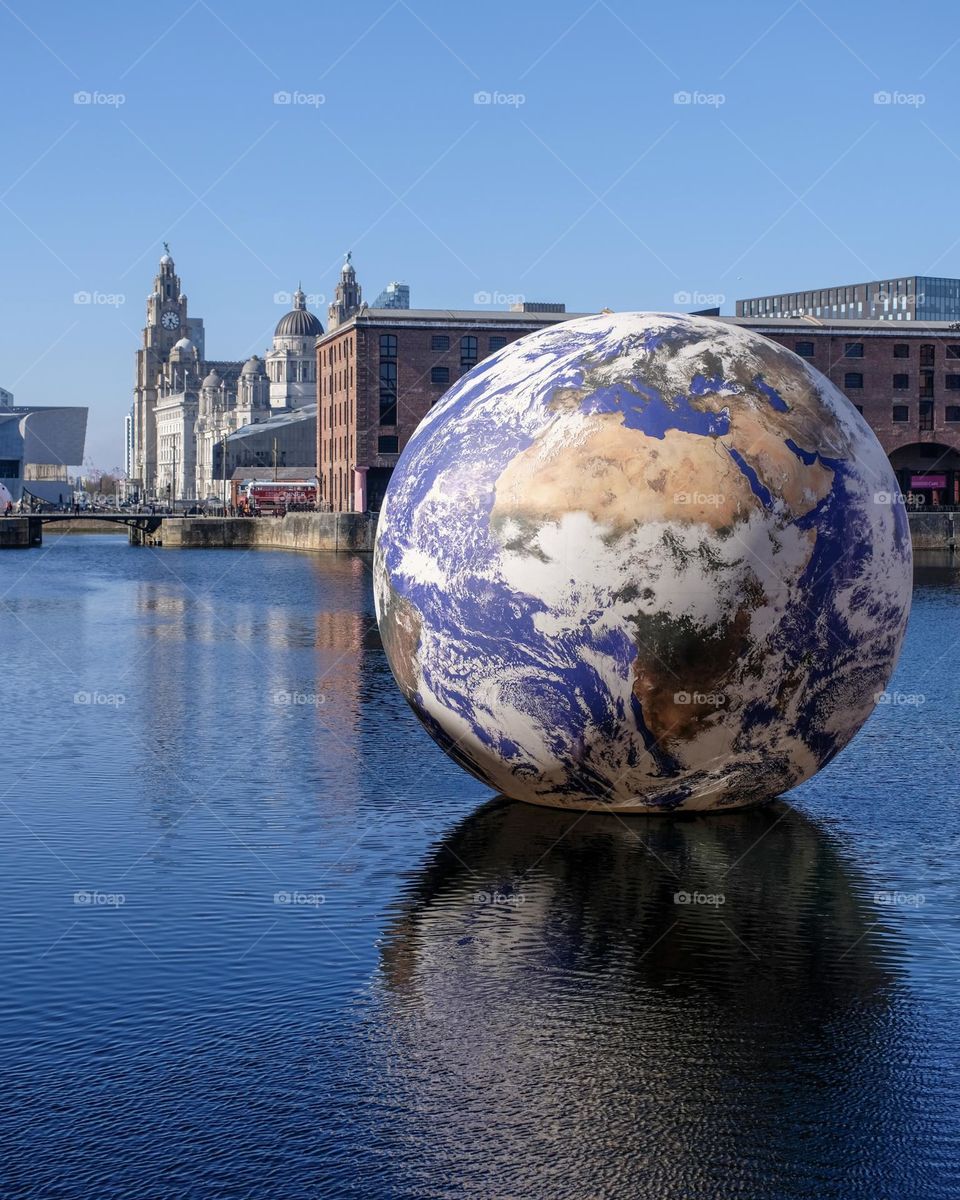 Floating Earth in Liverpool