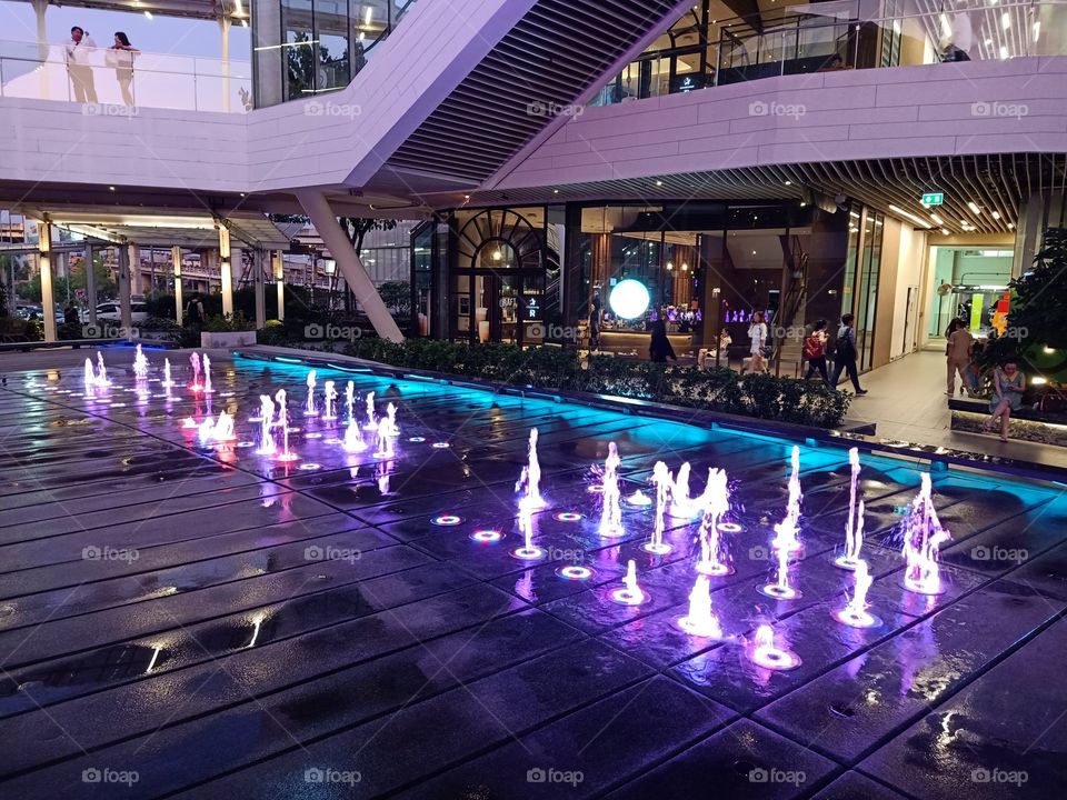 Rainbow Dancing Fountain