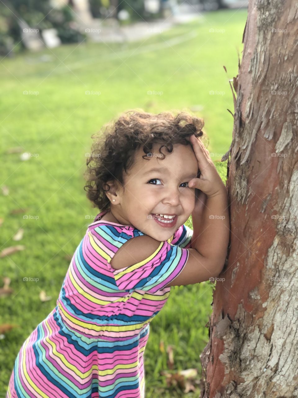 Girl portrait in nature 