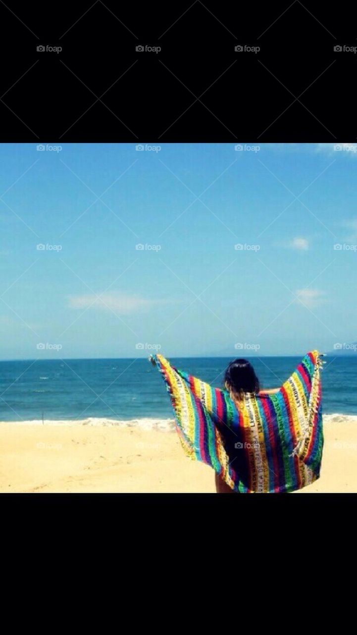 beach sky girl blue by taisschoof