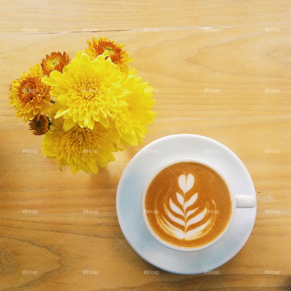 Latte coffee with flower