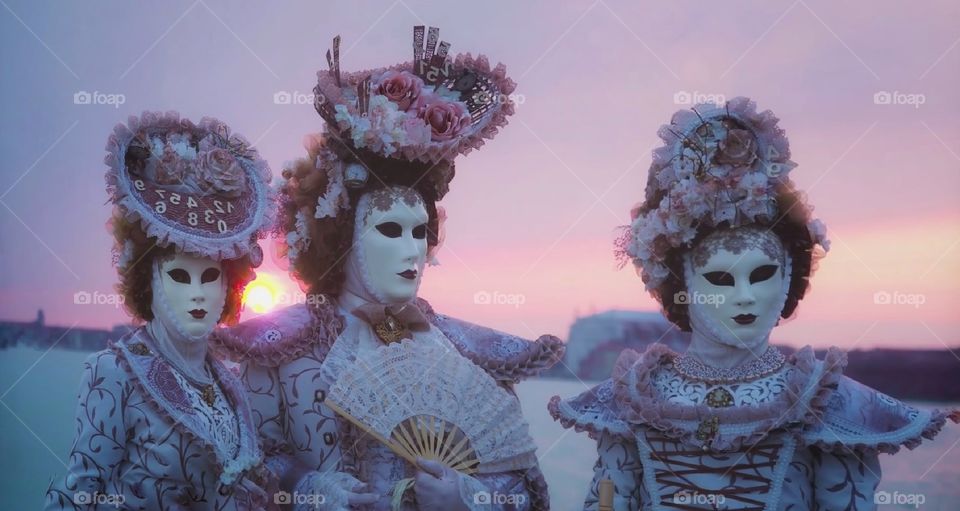 Carnevale di Venezia. Maschere in posa.