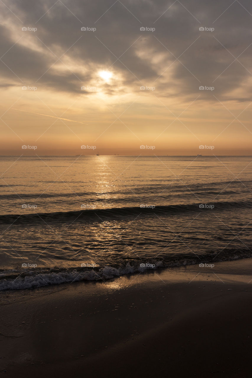 Summer Sunny Gdansk
🔅 💛 • 2172019 •