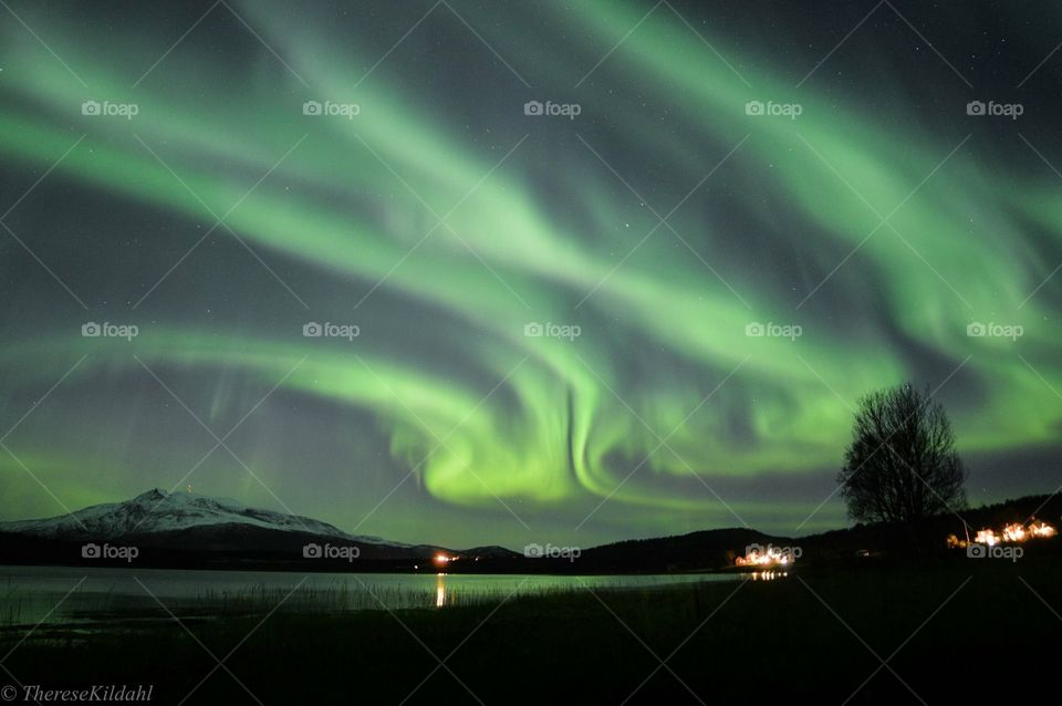 Home sweet home. I am lucky who can experience this often. 