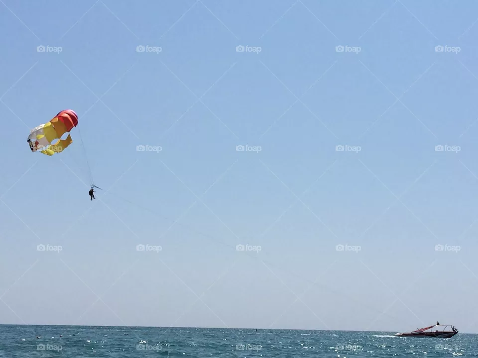 Parachute over the sea 