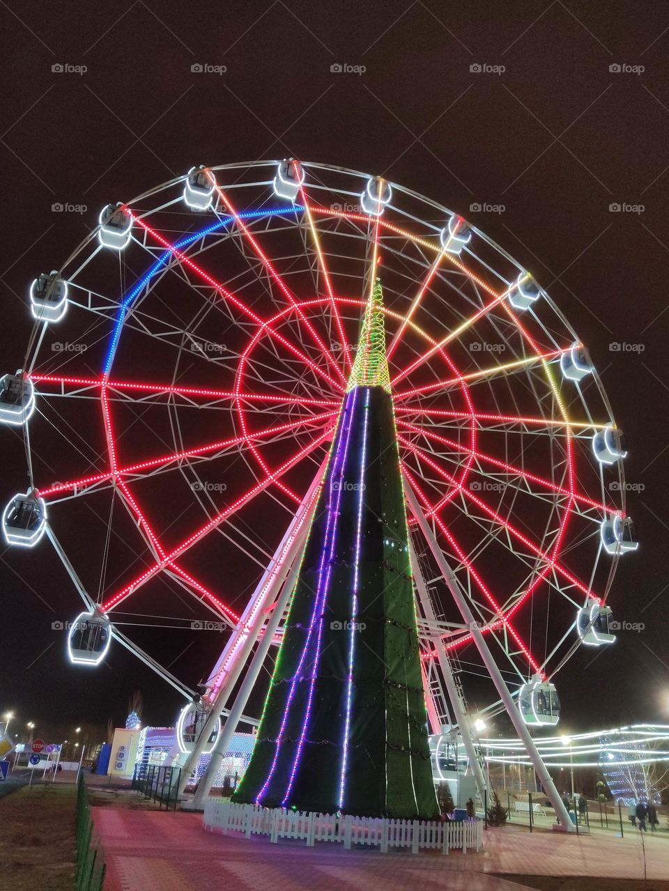 Ferris wheel