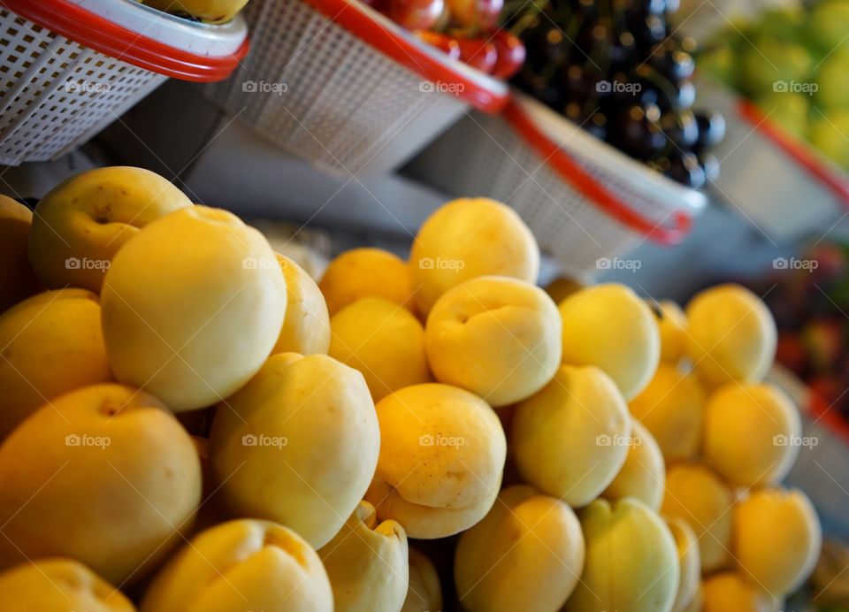 Yellow apricots 