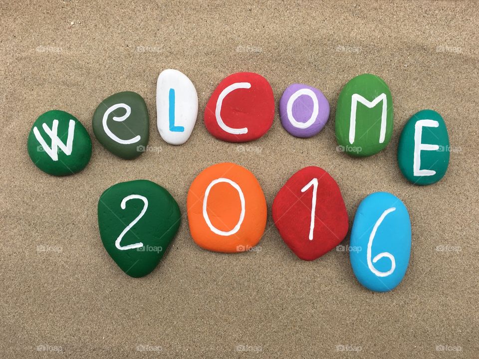 Welcome 2016 on colored stones