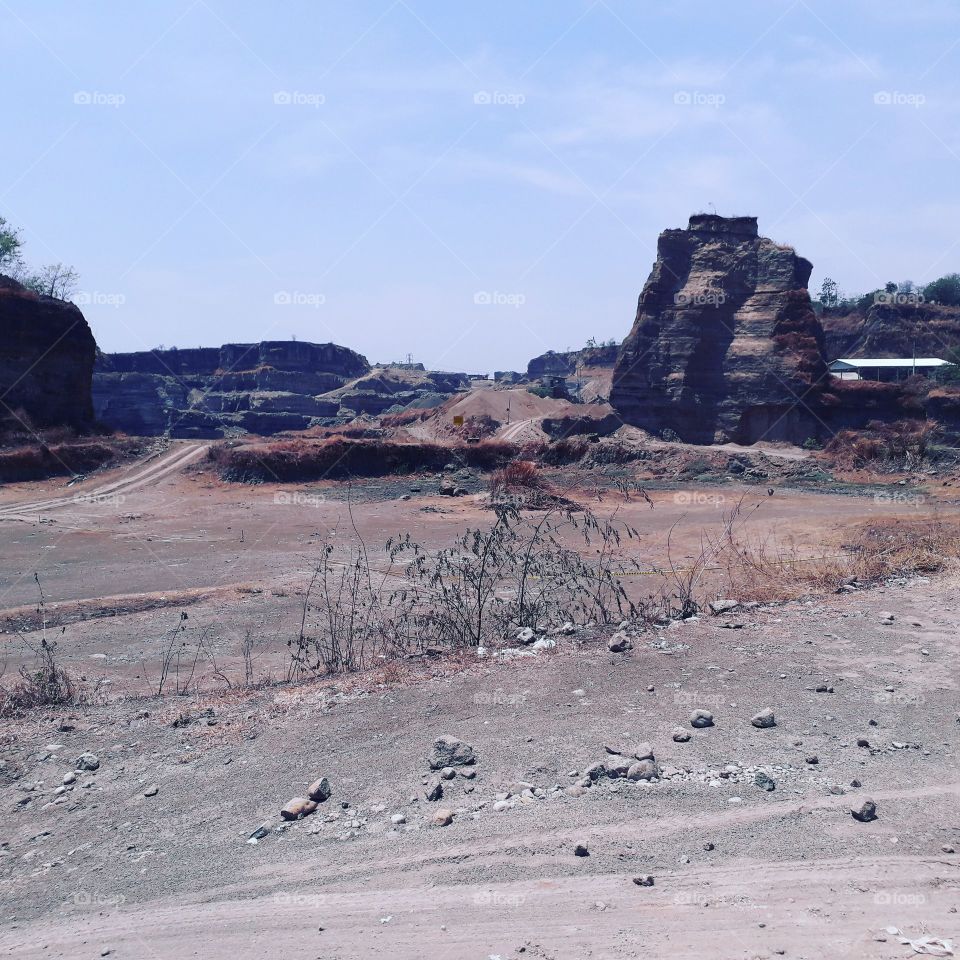 BROWN CANYON INDONESIA :
A former mining site in Semarang that resembles "Brown Canyon" in the United States.  The photo was taken on September 27, 2019
